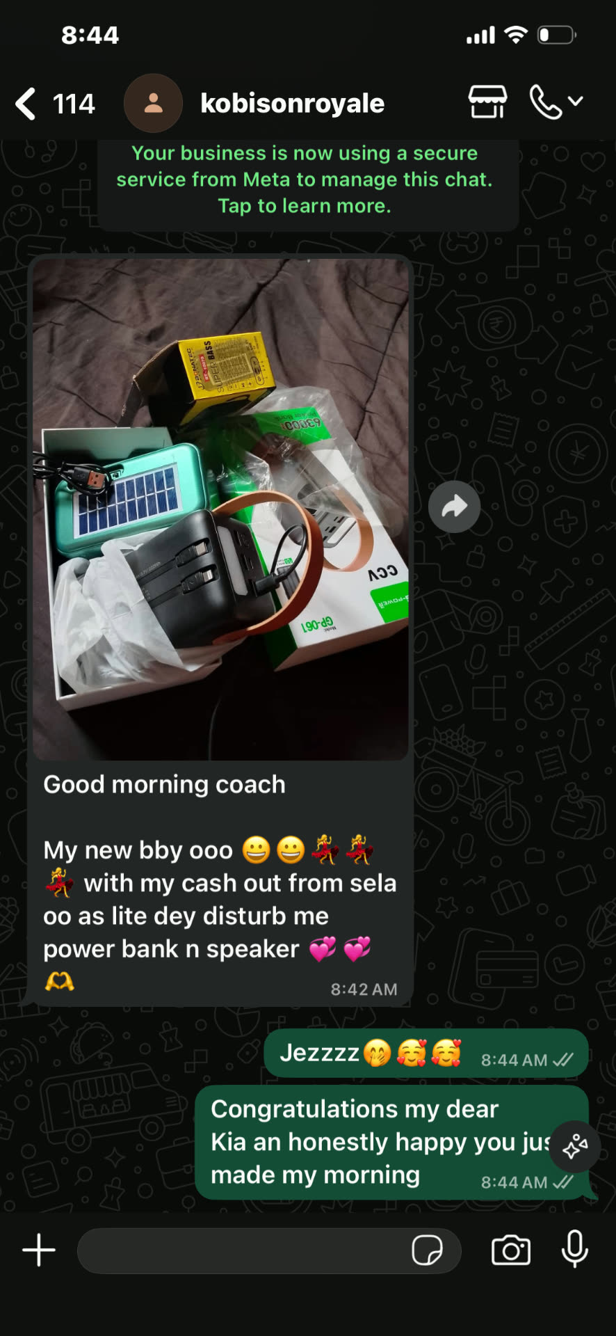Streamer sharing a power bank and speaker bought with cash-out from sela